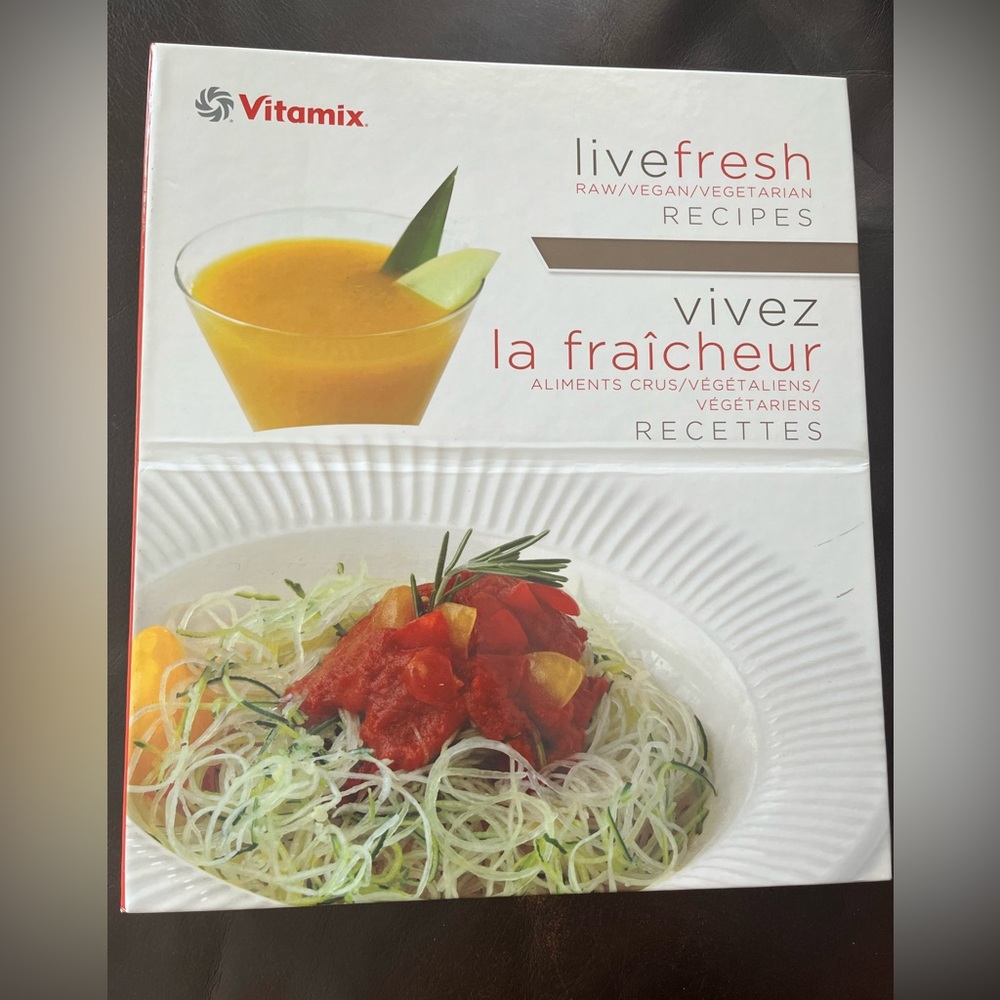 Vitamix raw, vegan, vegetarian recipe book.